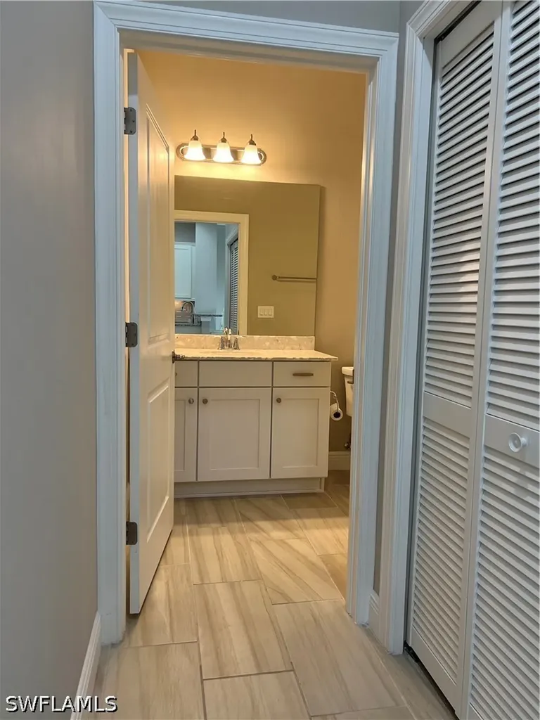 15114 Palmer Lake Circle Naples FL 34109