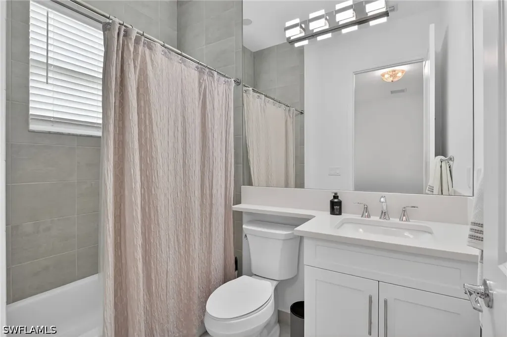 12030 Azalea Way Naples FL 34120