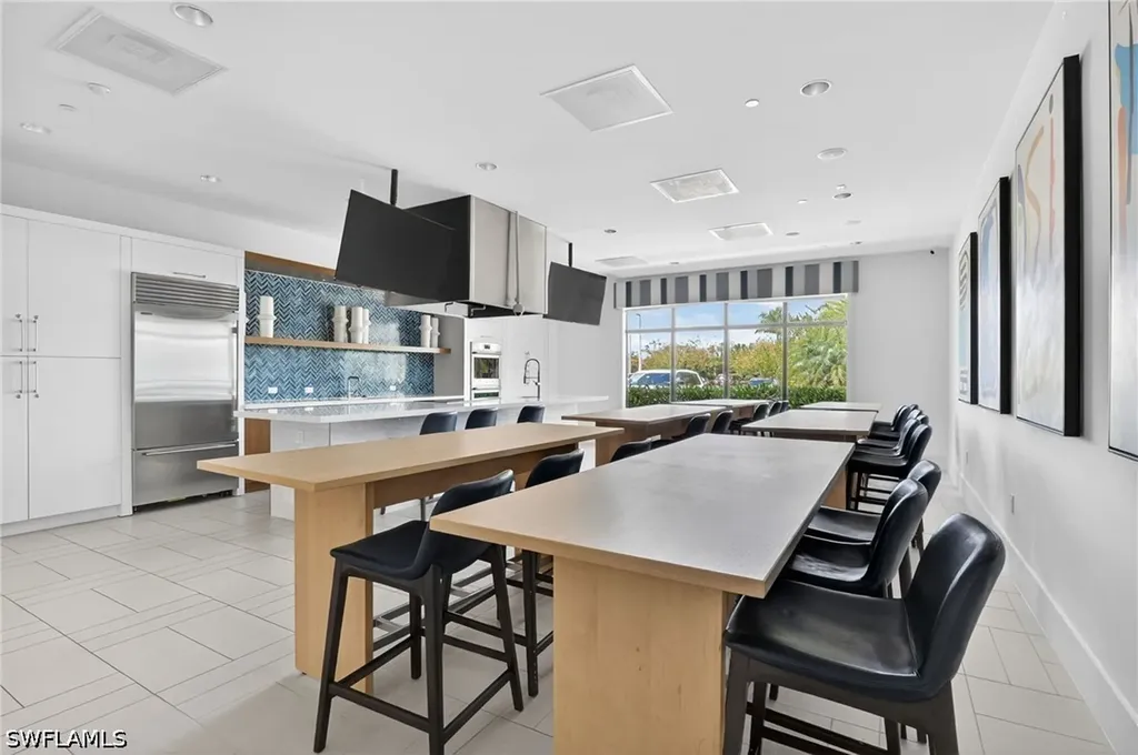 12030 Azalea Way Naples FL 34120