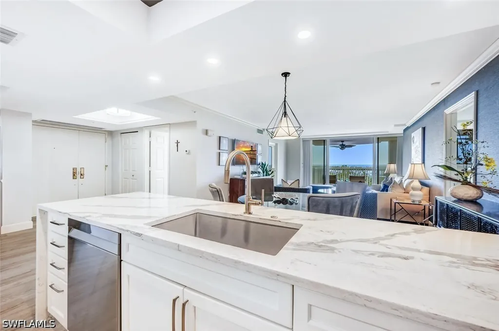 6849 Grenadier Boulevard Naples FL 34108