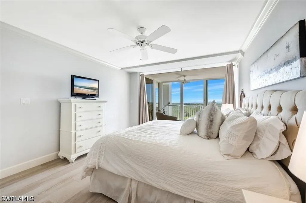 6849 Grenadier Boulevard Naples FL 34108