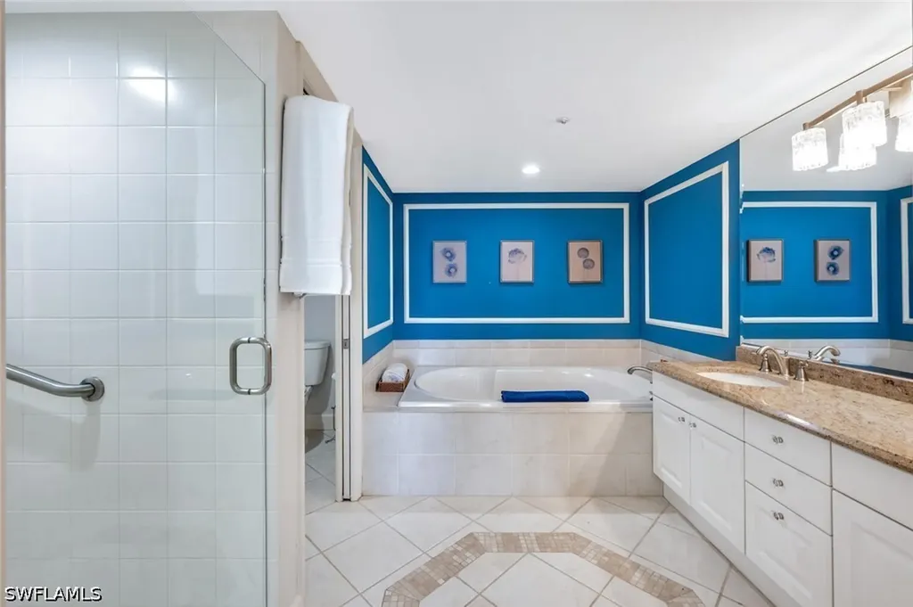6849 Grenadier Boulevard Naples FL 34108