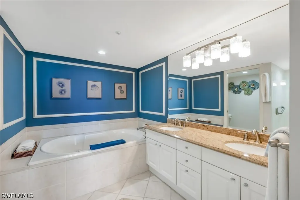 6849 Grenadier Boulevard Naples FL 34108