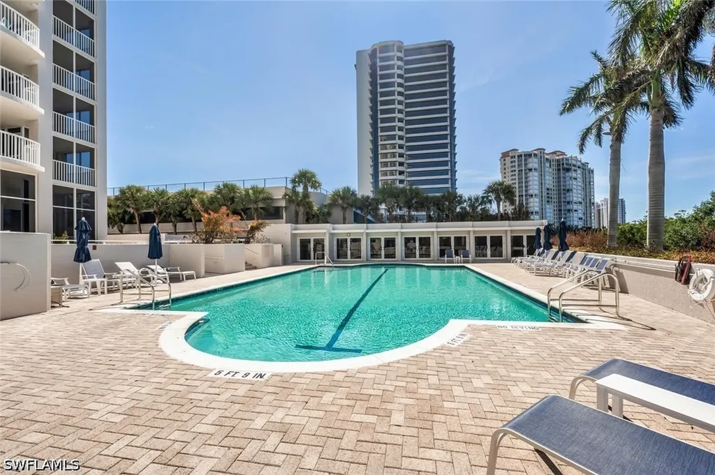6849 Grenadier Boulevard Naples FL 34108