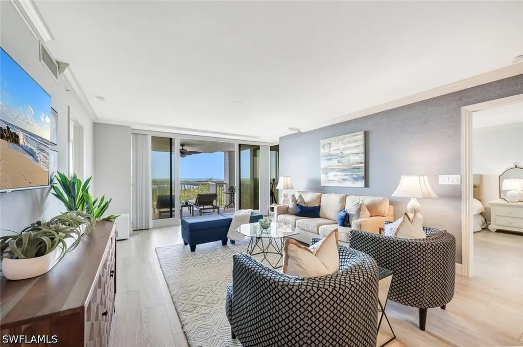 6849 Grenadier Boulevard Naples FL 34108