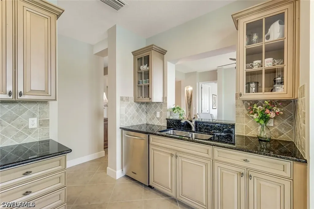 9217 Quartz Lane Naples FL 34120