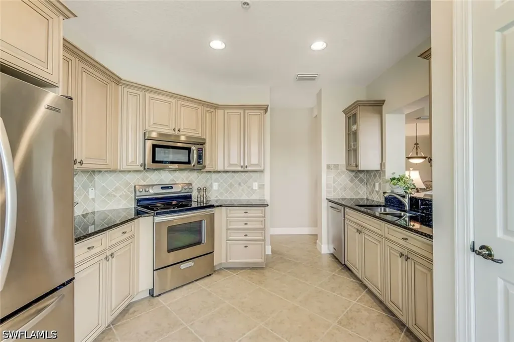 9217 Quartz Lane Naples FL 34120