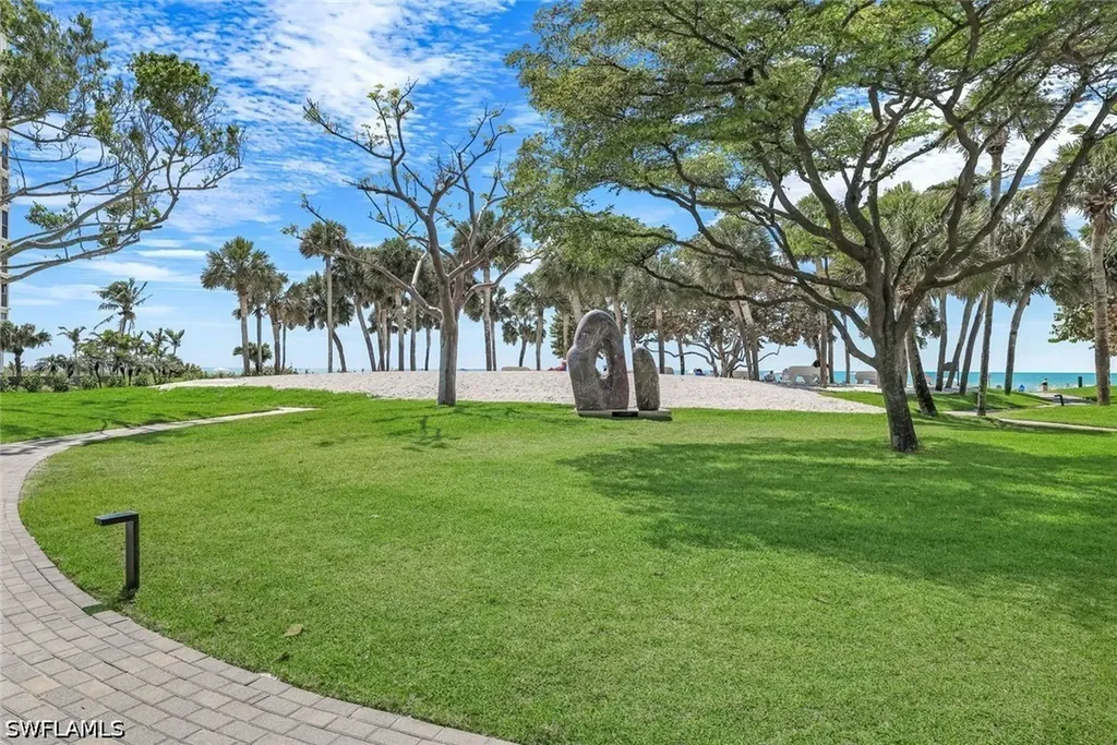 4092 Belair Lane Naples FL 34103
