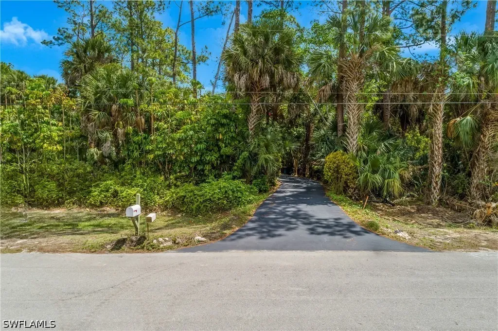 670 7th Street SW Naples FL 34117