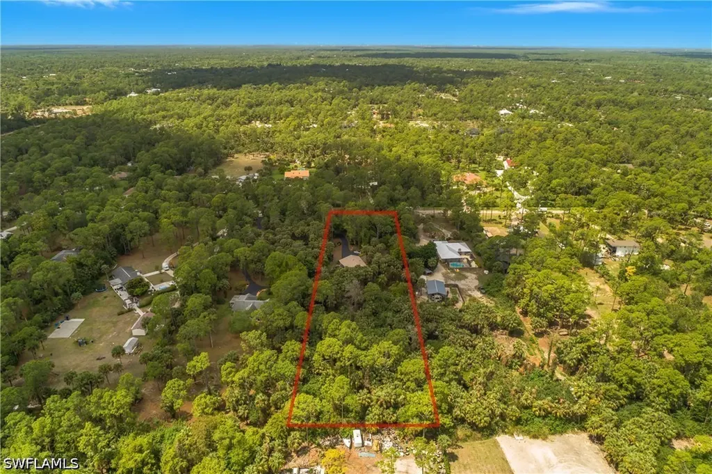 670 7th Street SW Naples FL 34117