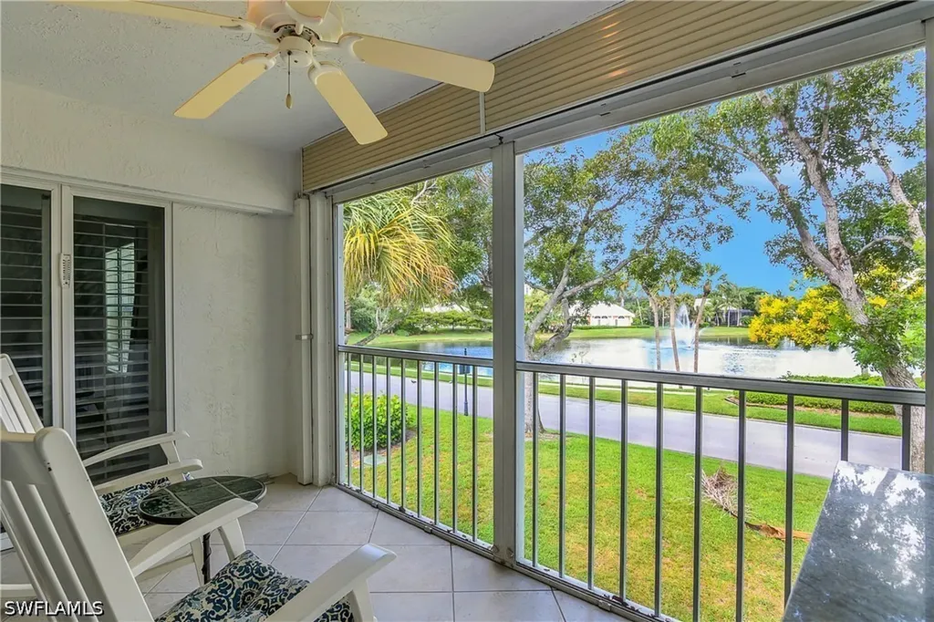 853 Tanbark Drive Naples FL 34108