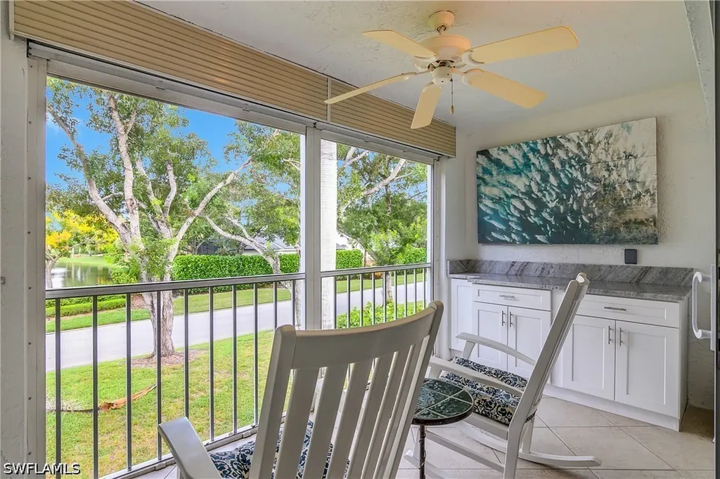 853 Tanbark Drive Naples FL 34108
