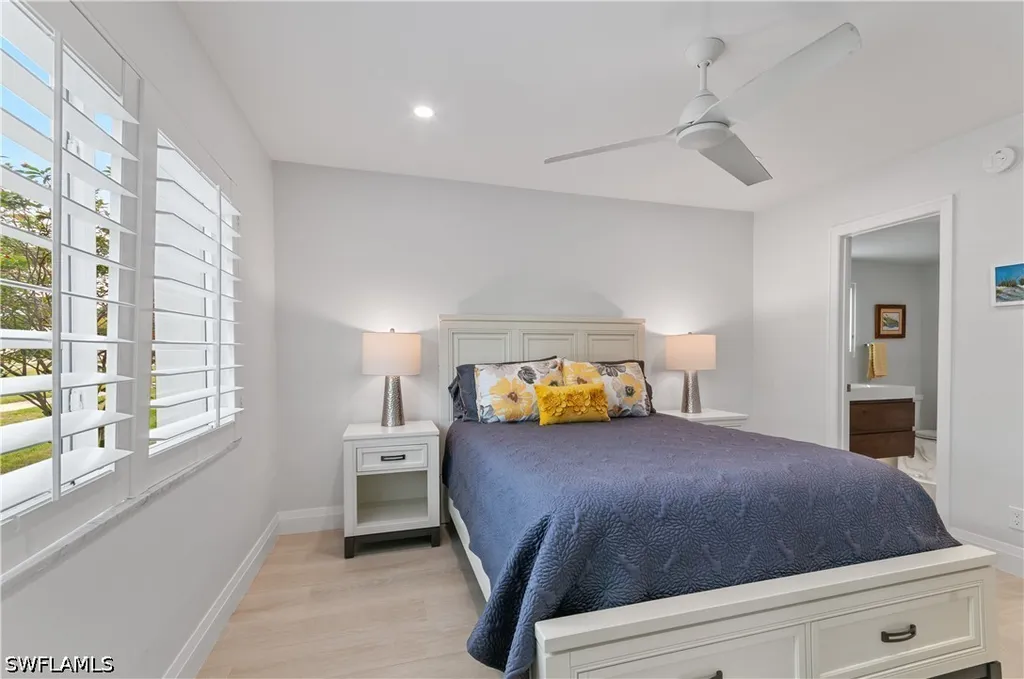 664 Broad Avenue S Naples FL 34102