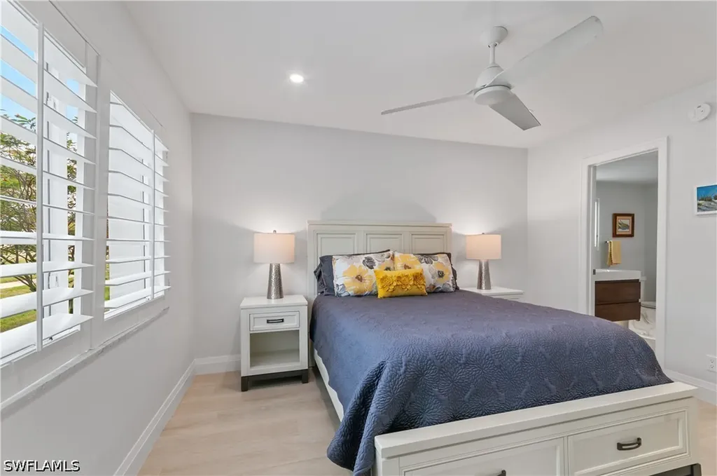 664 Broad Avenue S Naples FL 34102