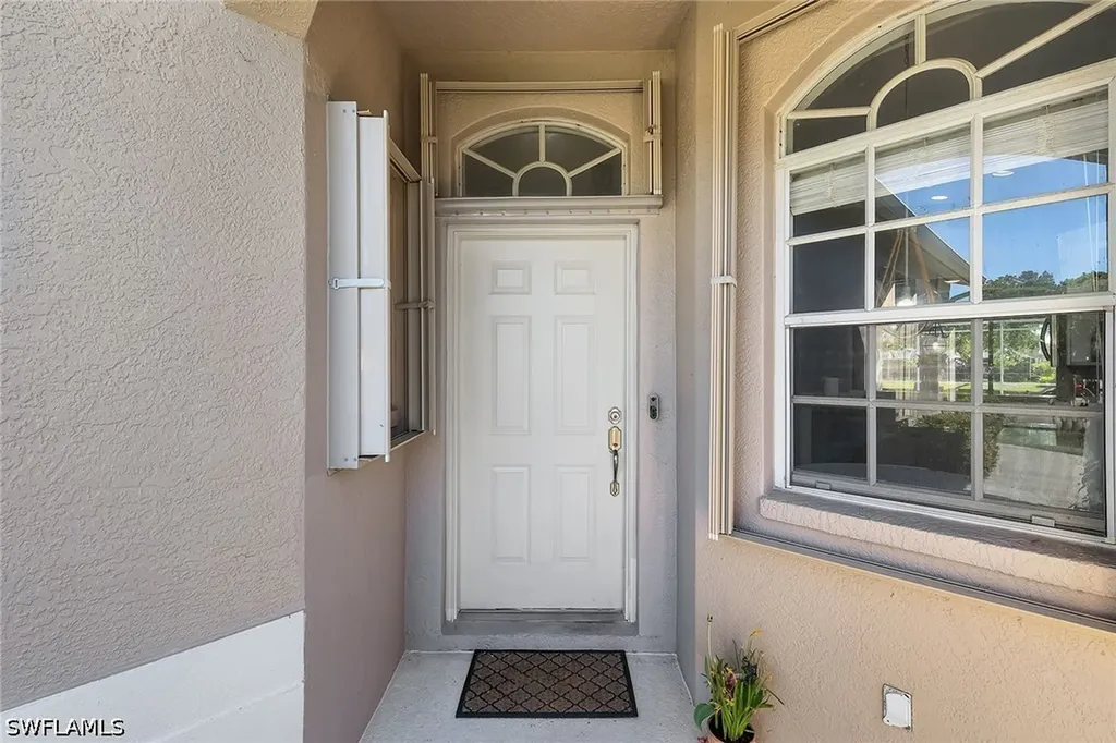 8616 Ibis Cove Circle Naples FL 34119