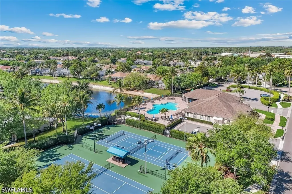 8616 Ibis Cove Circle Naples FL 34119