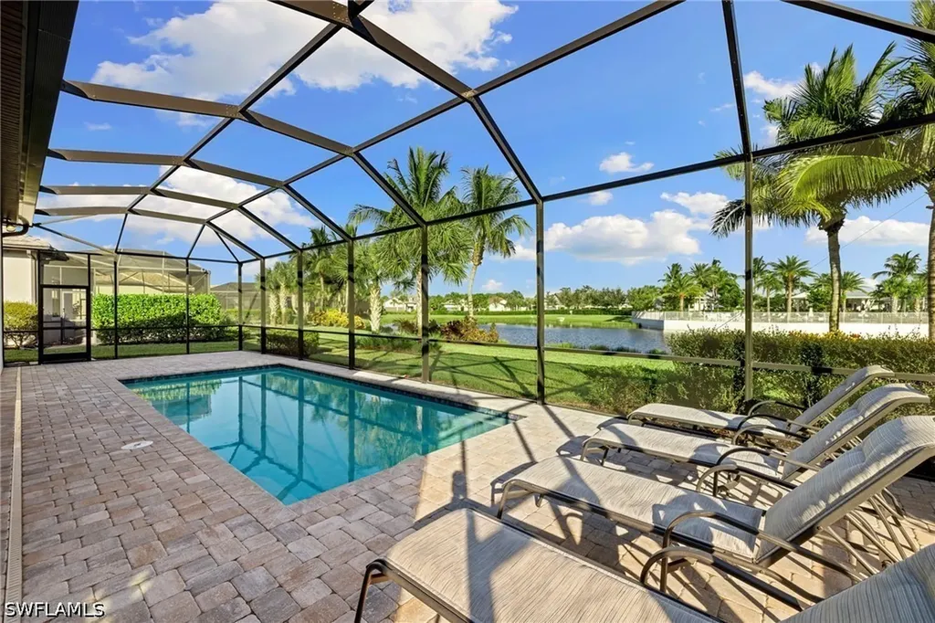 9124 Snowy Owl Way Naples FL 34120