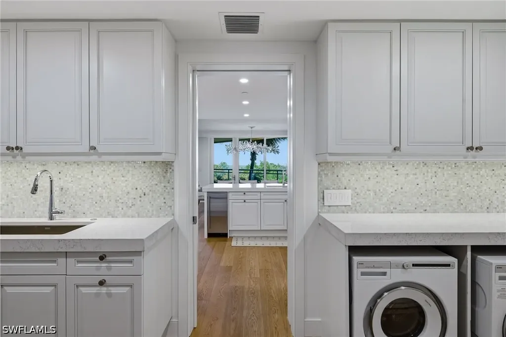 11125 Gulf Shore Boulevard Naples FL 34108