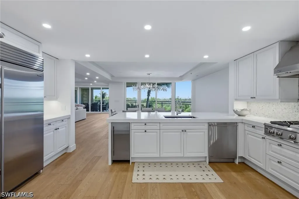11125 Gulf Shore Boulevard Naples FL 34108
