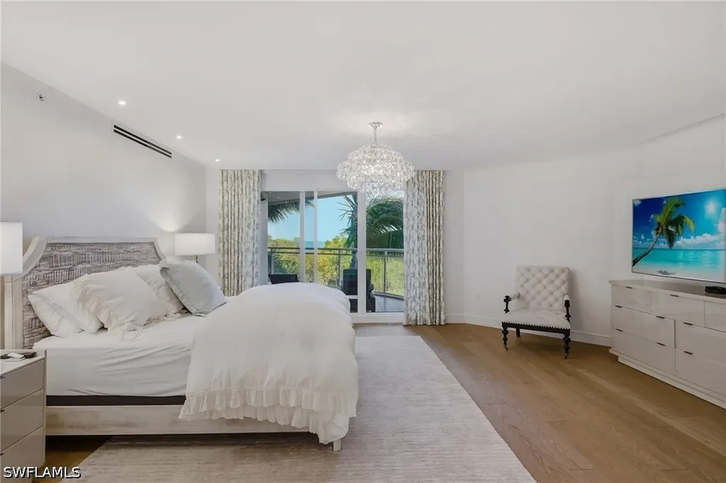 11125 Gulf Shore Boulevard Naples FL 34108