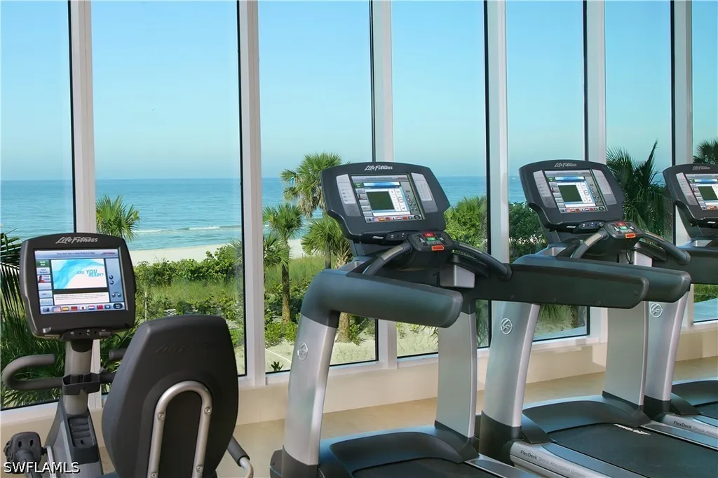 11125 Gulf Shore Drive Naples FL 34108
