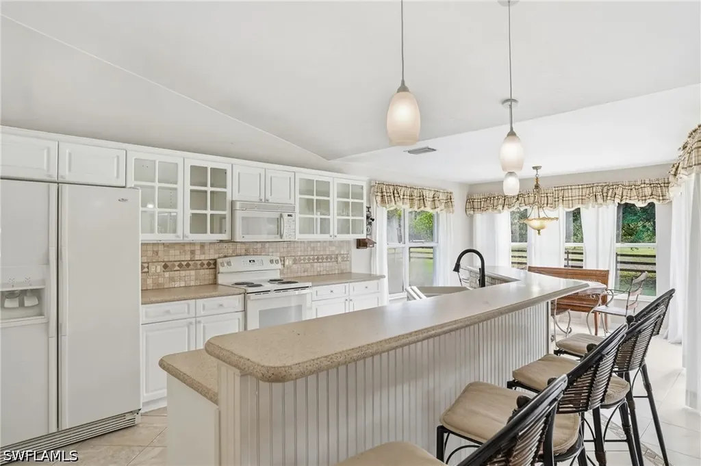 940 10th Street SE Naples FL 34117