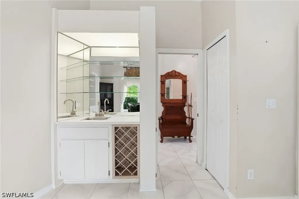 940 10th Street SE Naples FL 34117