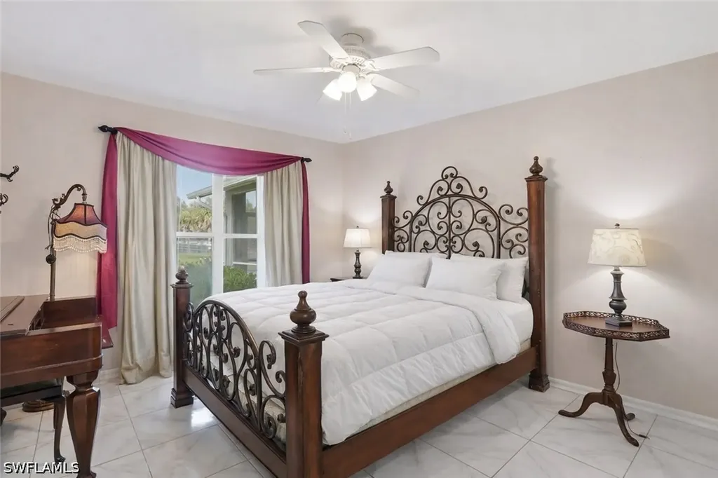 940 10th Street SE Naples FL 34117