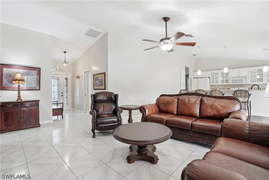 940 10th Street SE Naples FL 34117