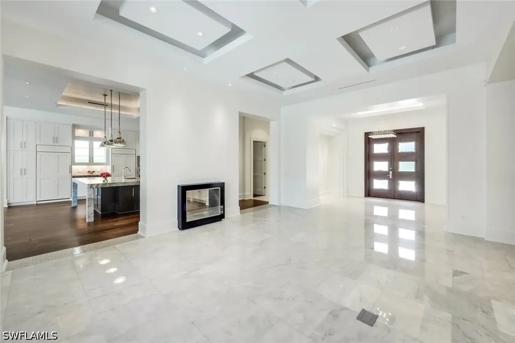 605 Galleon Drive Naples FL 34102