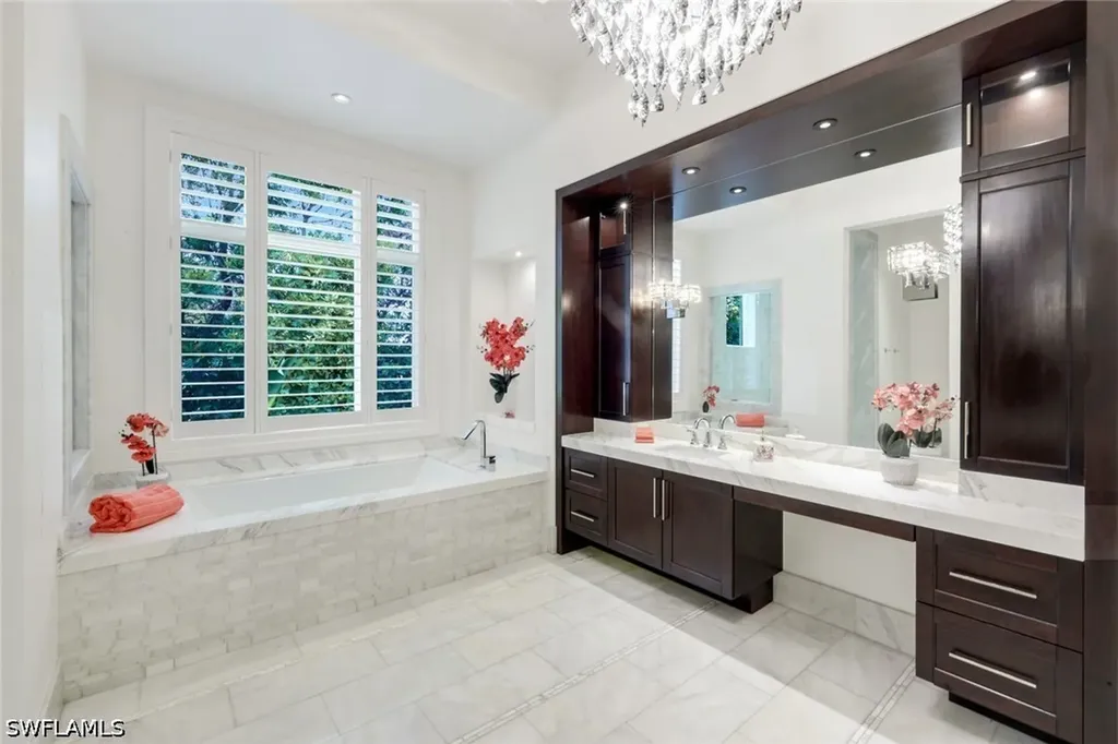 605 Galleon Drive Naples FL 34102