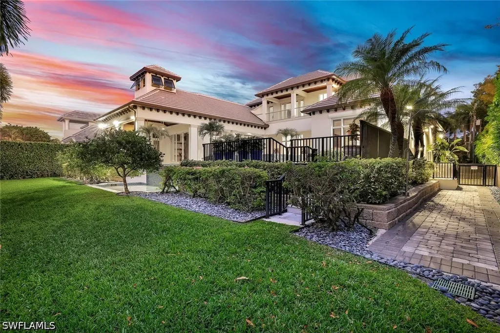 605 Galleon Drive Naples FL 34102