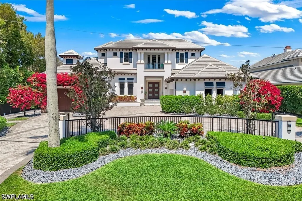 605 Galleon Drive Naples FL 34102