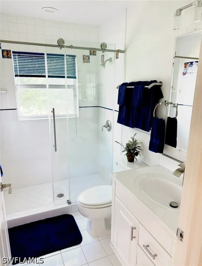 3885 52nd Avenue NE Naples FL 34120