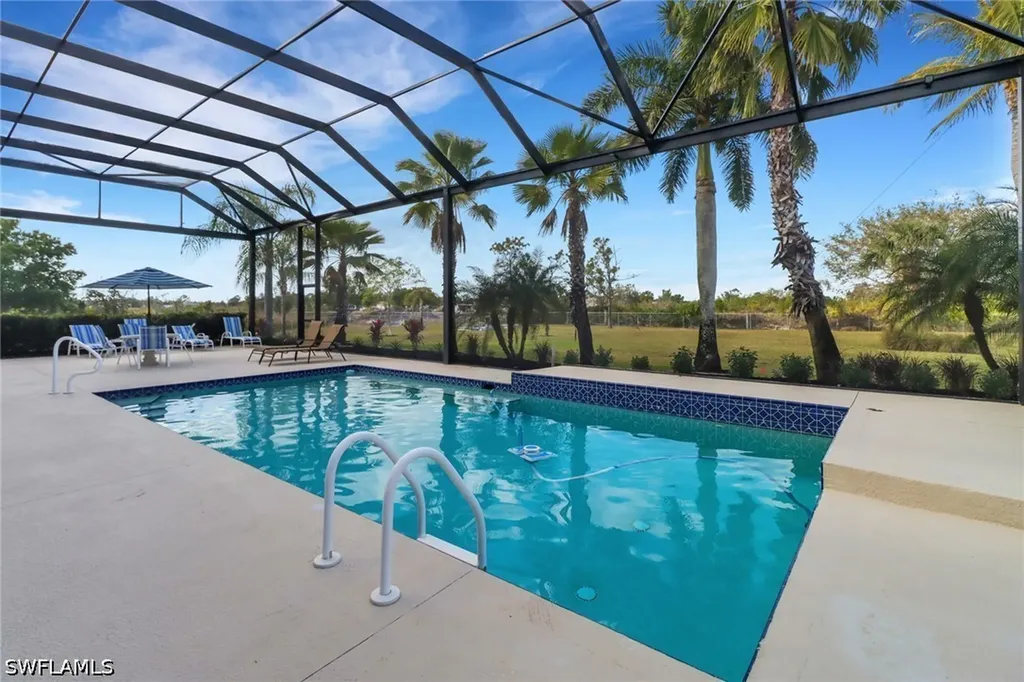3885 52nd Avenue NE Naples FL 34120
