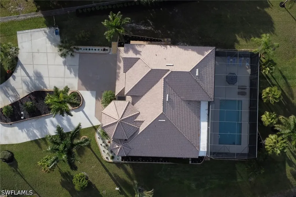 3885 52nd Avenue NE Naples FL 34120