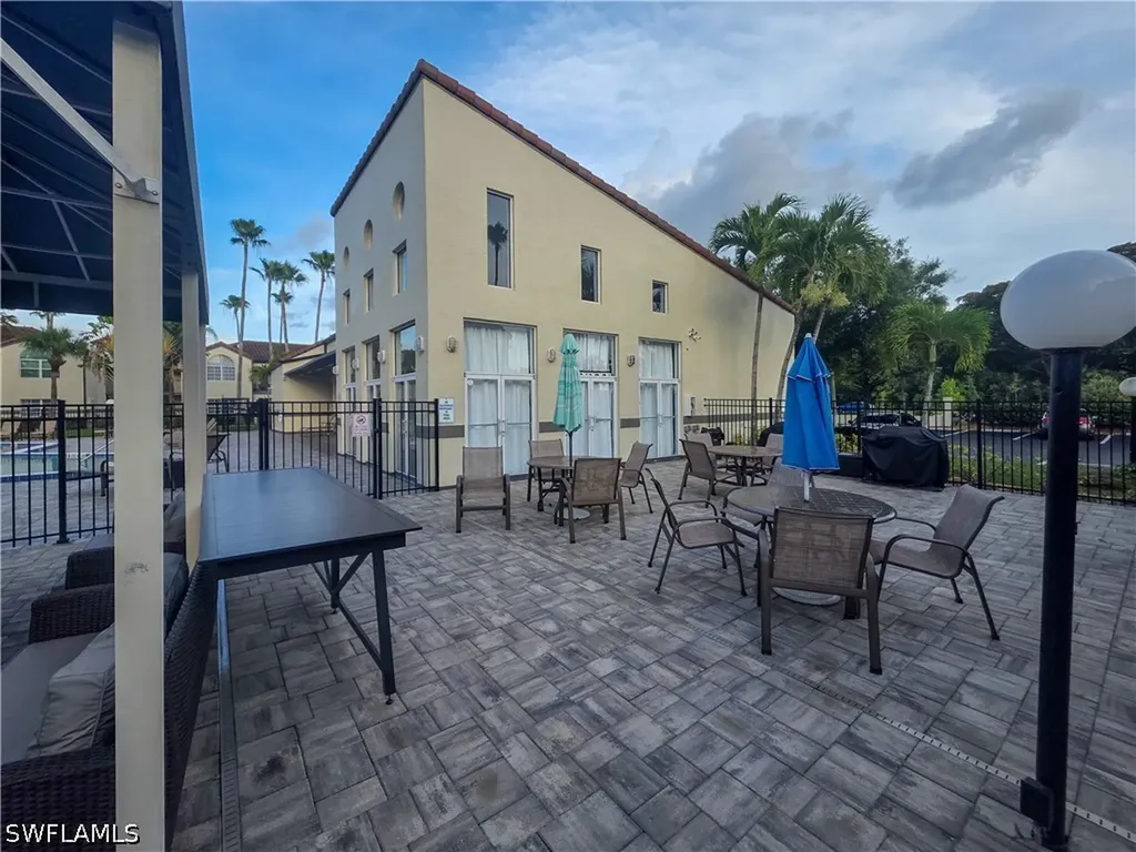 3407 Winkler Avenue Fort Myers FL 33916