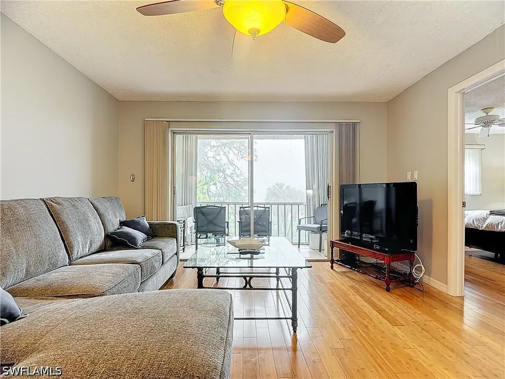 175 Turtle Lake Court Naples FL 34105