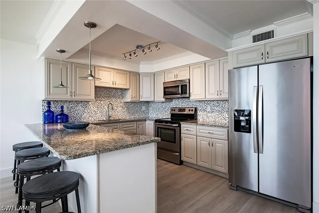9375 Gulf Shore Drive Naples FL 34108