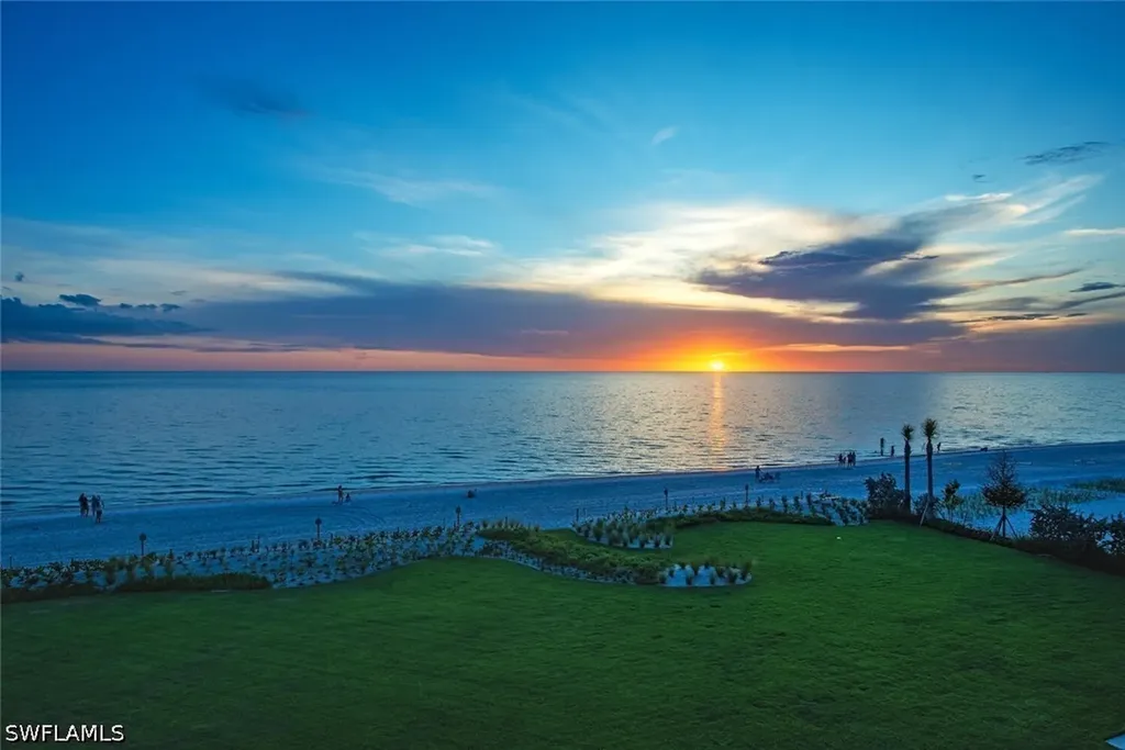 9375 Gulf Shore Drive Naples FL 34108