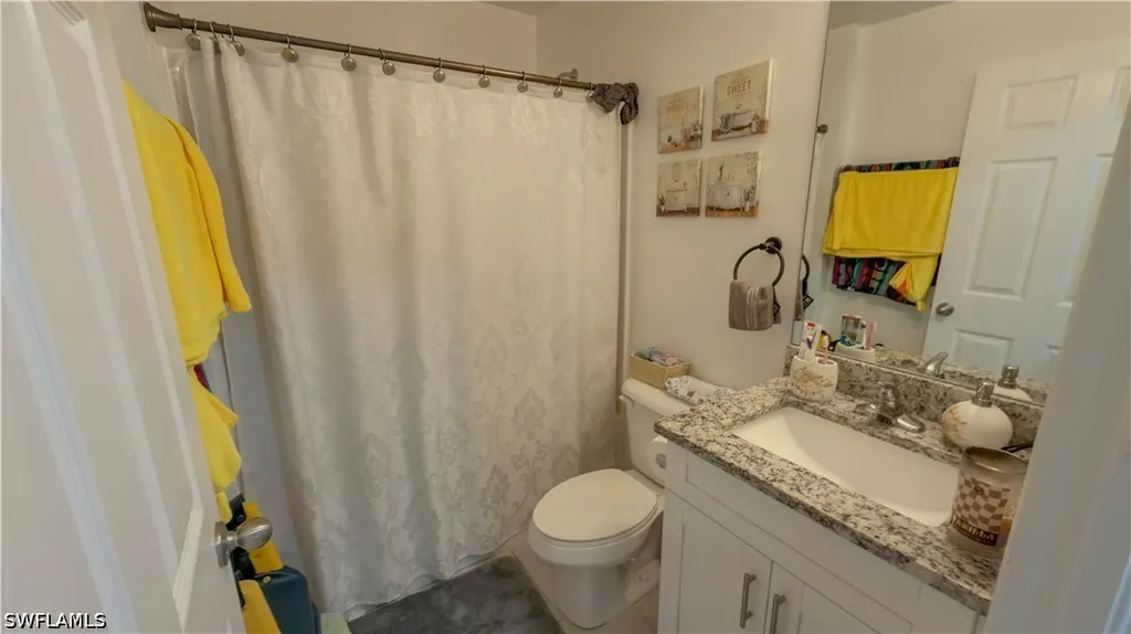 1123-1125 Abrams Boulevard Lehigh Acres FL 33971