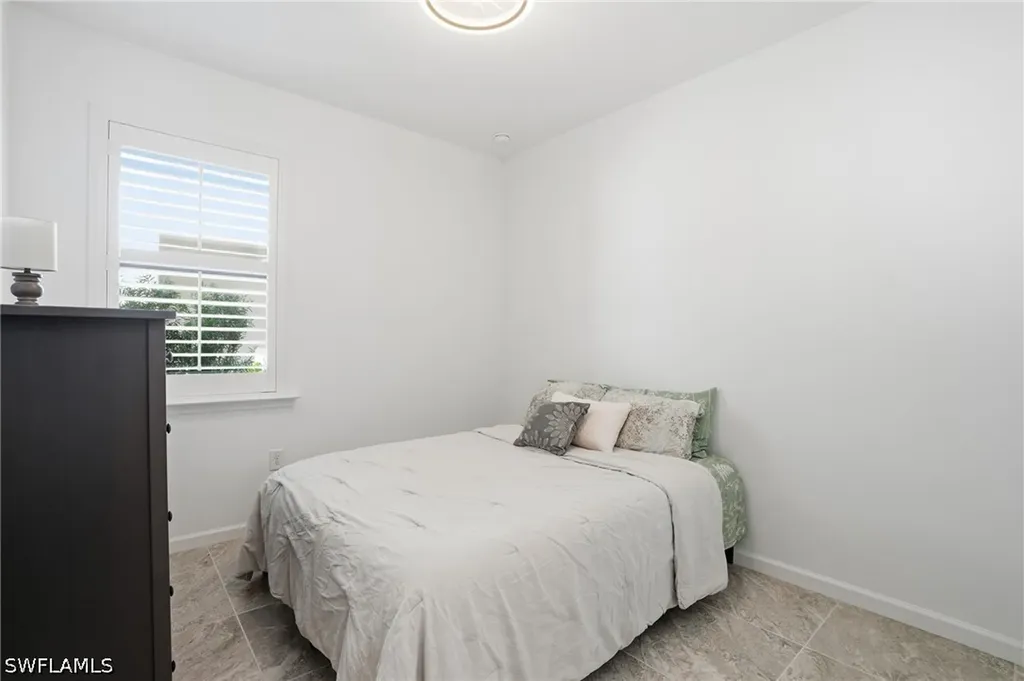 1645 Serena Avenue Naples FL 34120