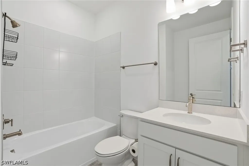 1645 Serena Avenue Naples FL 34120