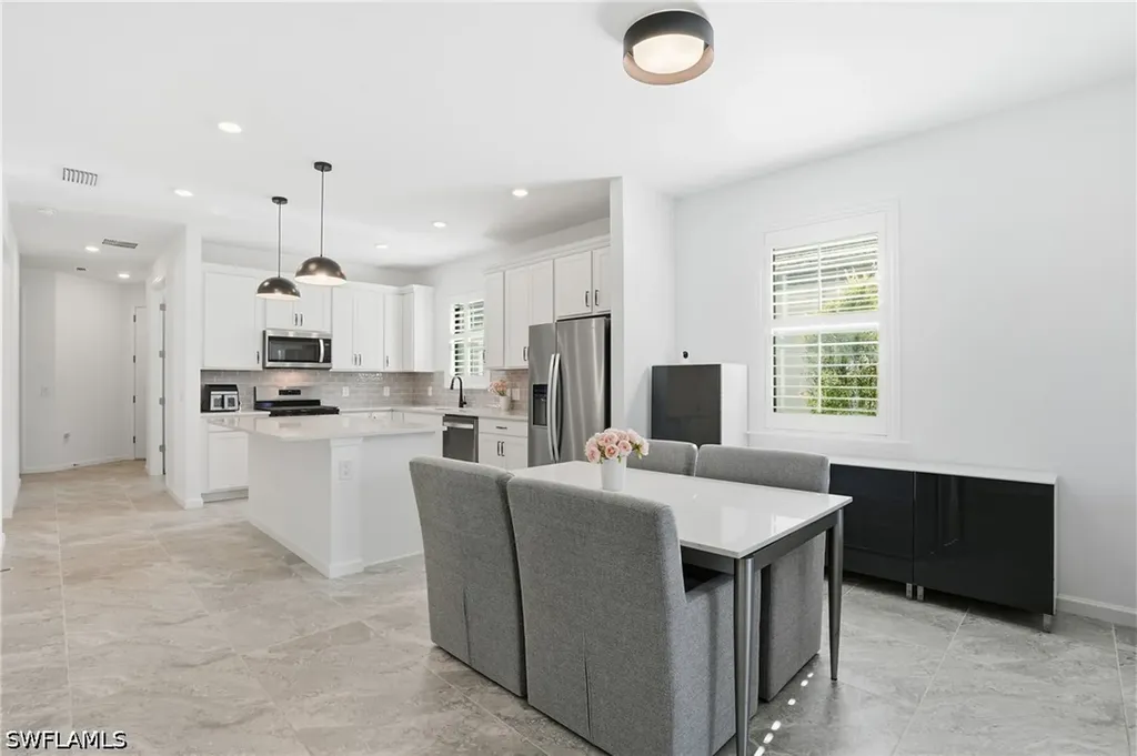 1645 Serena Avenue Naples FL 34120