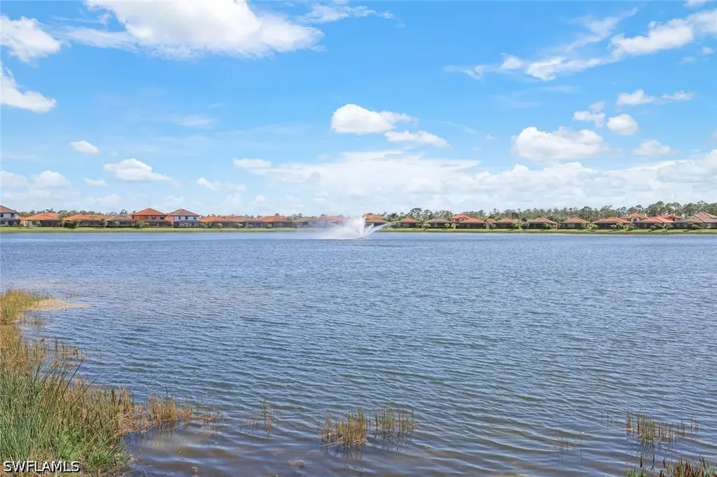 1423 Santiago Circle Naples FL 34113