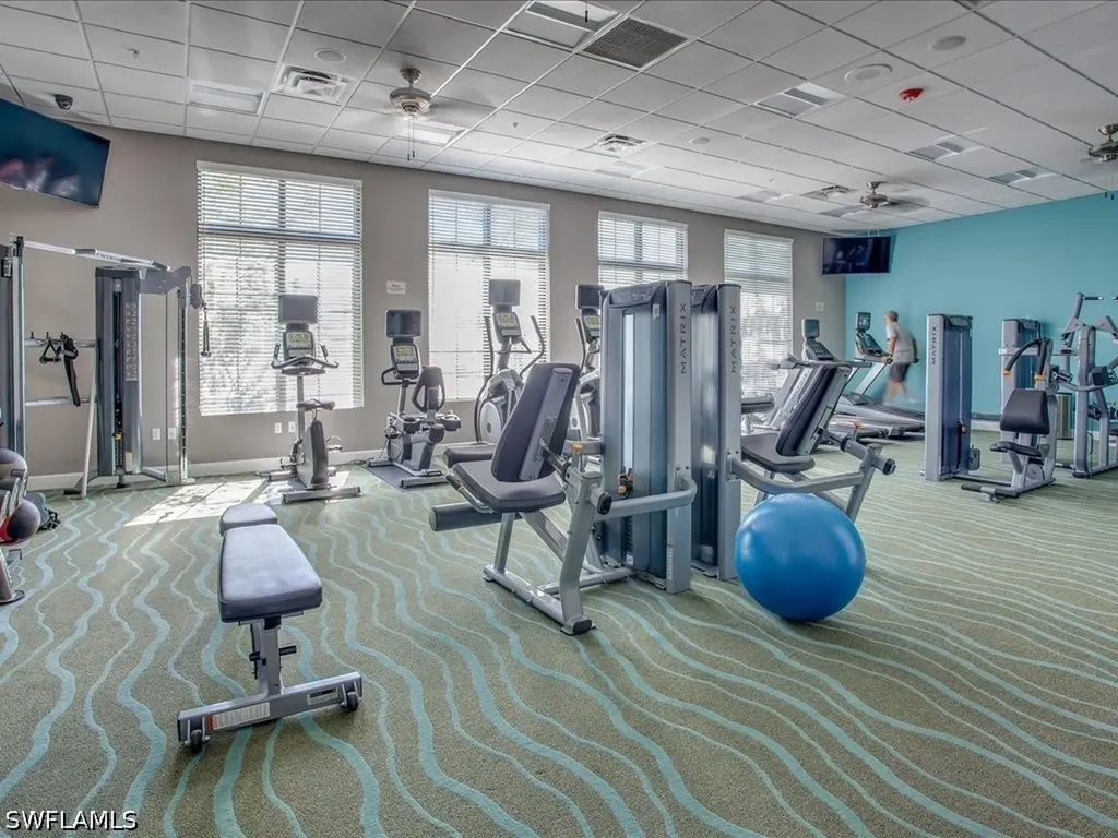 1423 Santiago Circle Naples FL 34113