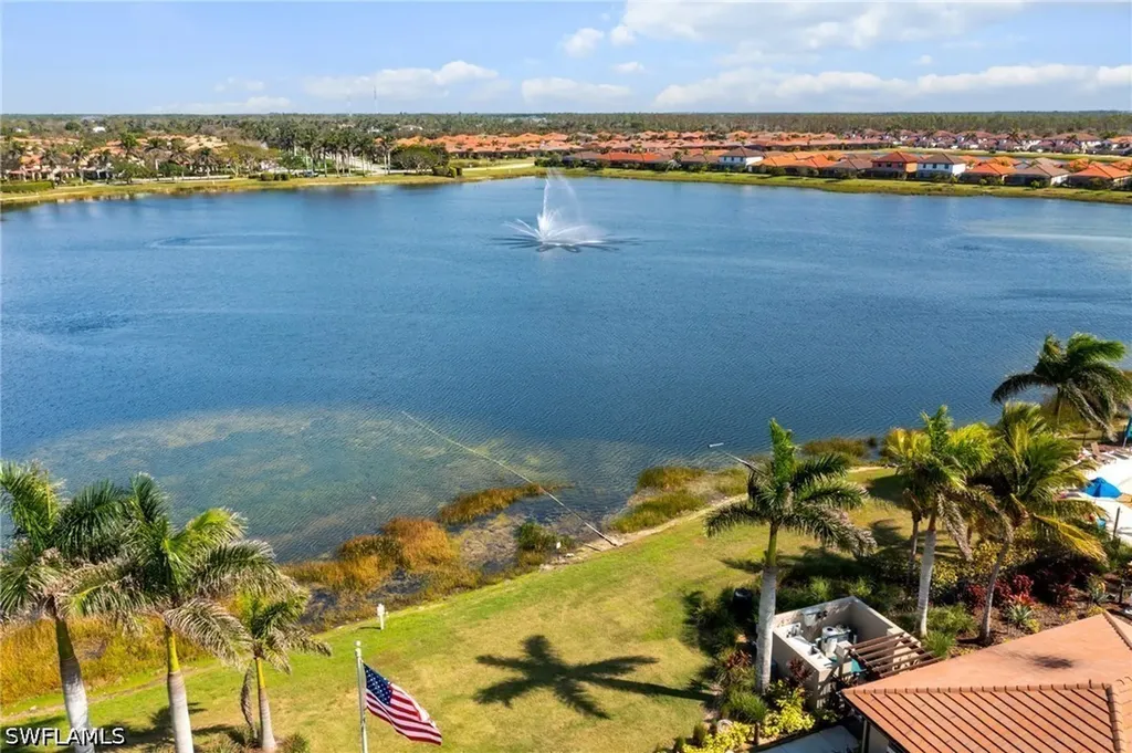 1423 Santiago Circle Naples FL 34113