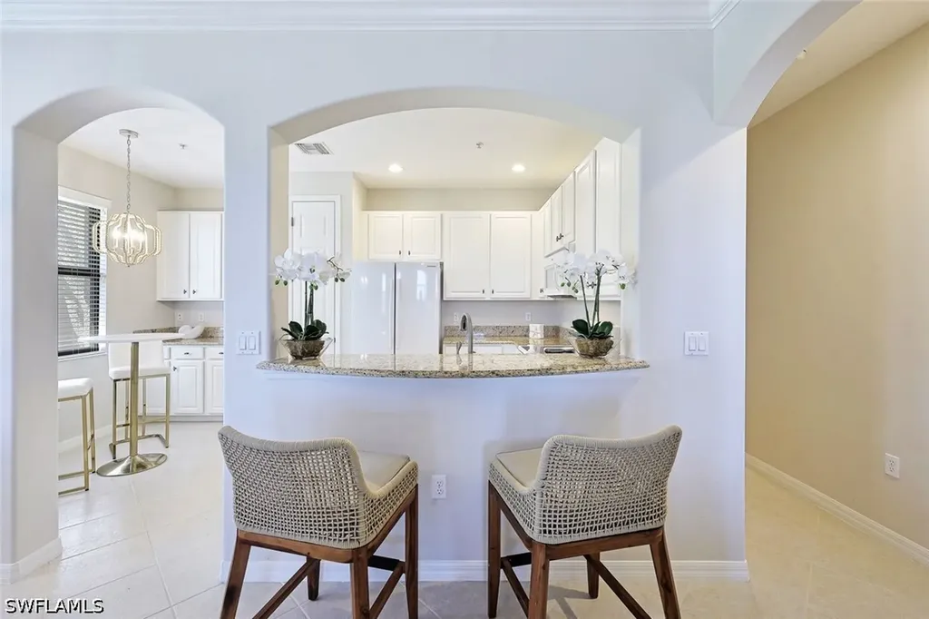 1423 Santiago Circle Naples FL 34113
