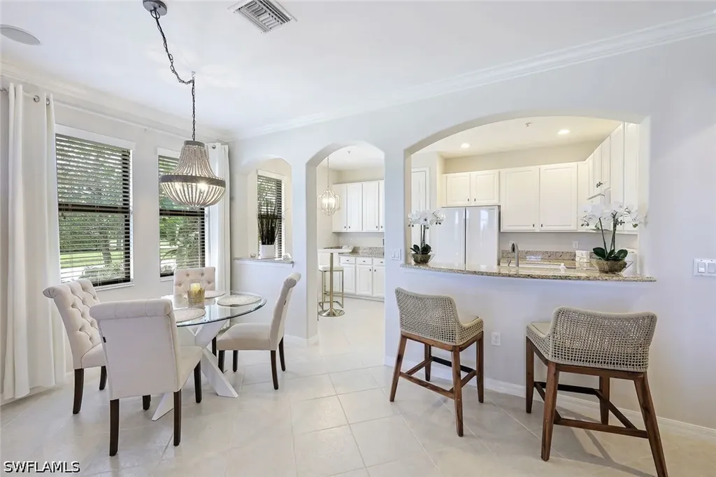 1423 Santiago Circle Naples FL 34113