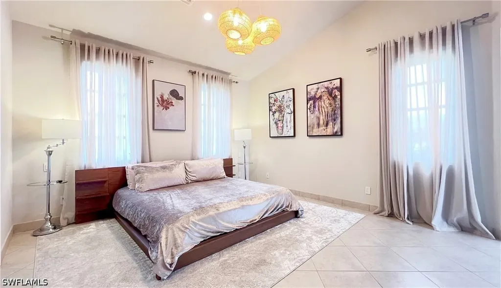 801 99th Avenue N Naples FL 34108